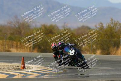 media/Apr-17-2022-CVMA (Sun) [[f474cfa795]]/Race 14 500 Supersport-350 Supersport (Holeshot)/